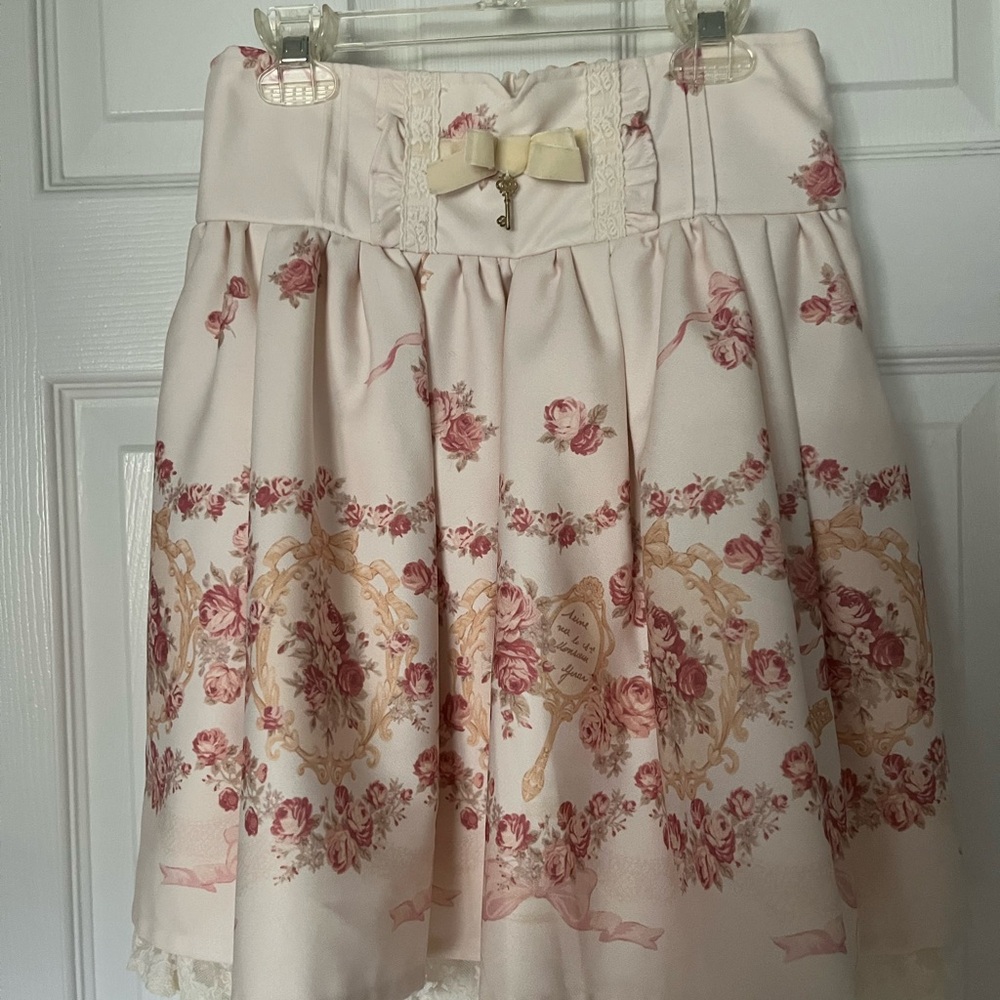 Liz Lisa Floral Print Skirt with Lace Trim